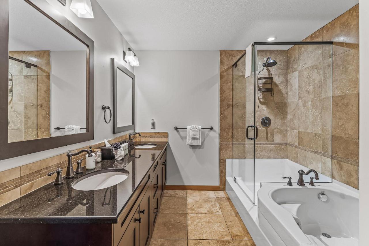 3 Bedroom Condo By Canadian Rockies Vacation Rentals Canmore Exterior foto